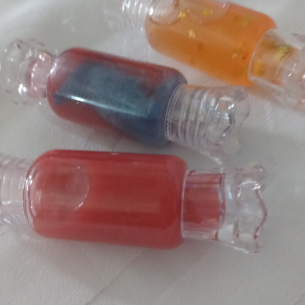 Candy shaped lip gloss